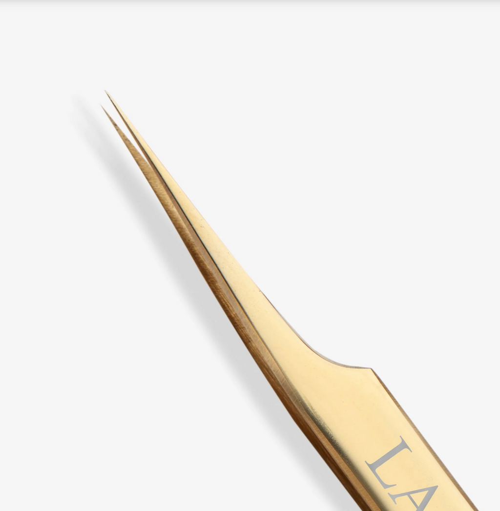 Classic Straight Gold Tweezer